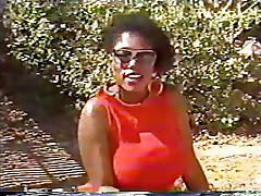 EBONY AYES 80S